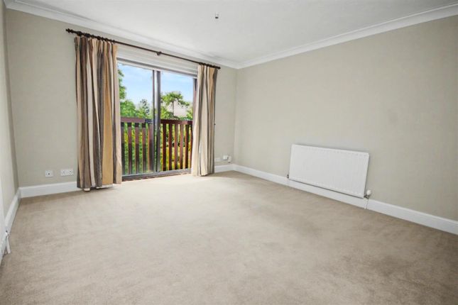 4 Eastcroft Court, Albury Road, Guildford photo 3