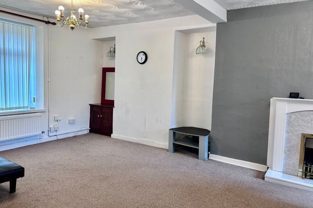 57 Miers Street, Swansea photo 4