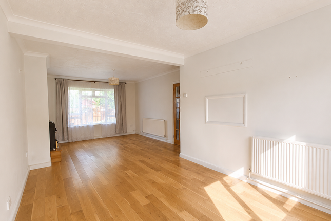 29, Sherwood Avenue, Hayes photo 3