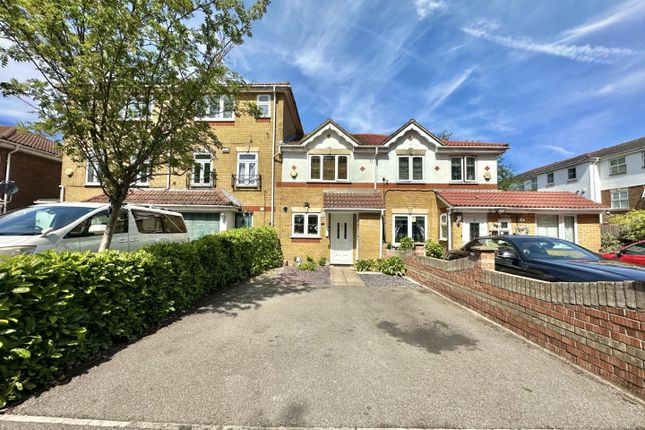 2-bed house on 5, Tollgate Drive, Hayes, £439,950