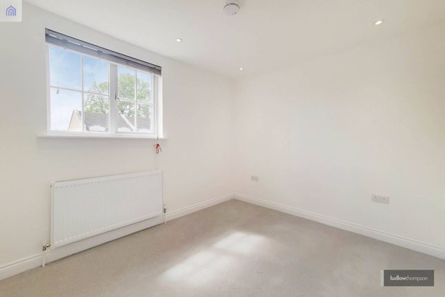 Terraced house to rent in Tilson Close, Camberwell, London