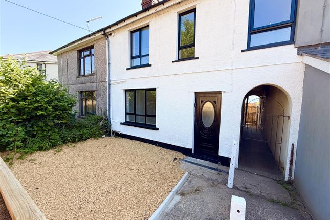 24, Heolddu Grove, Bargoed photo 2