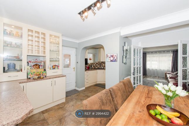Linton Crescent, Leeds photo 5