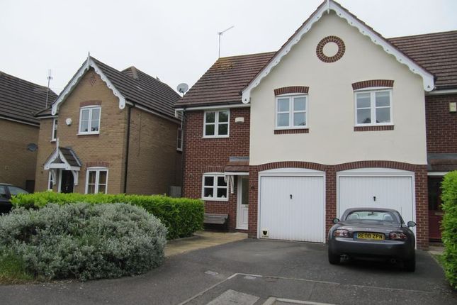Thumbnail Semi-detached house to rent in Redgrave Place, Marlow