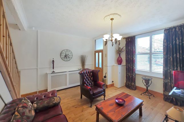 169, Higher Green Lane, Manchester photo 5