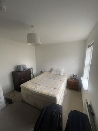 Room to rent in Cavell Court, Bishop's Stortford
