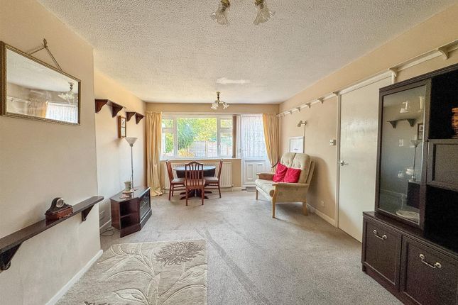 16, Peregrine Close, Weston-Super-Mare photo 2