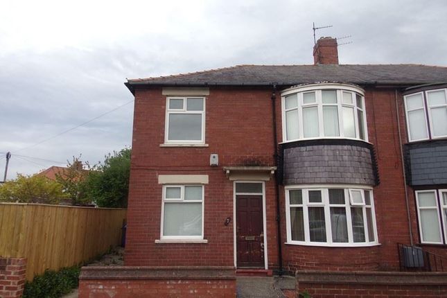 Thumbnail Flat for sale in Jubilee Road, Blyth