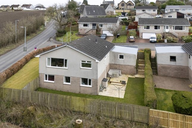 2, Gadloch Avenue, Glasgow photo 2