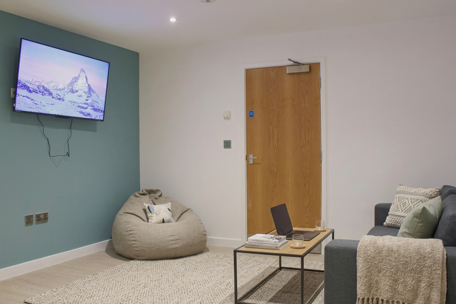 Flat 11, Cutter House, 23 Cumberland Street, Bristol photo 4