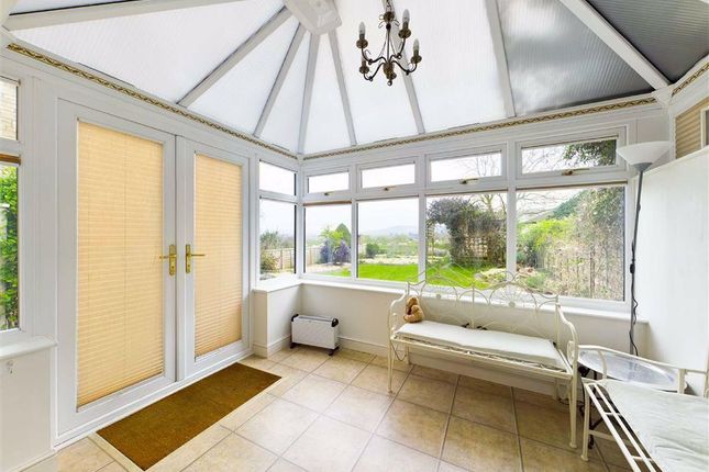 93, Oldbury Orchard, Gloucester photo 4