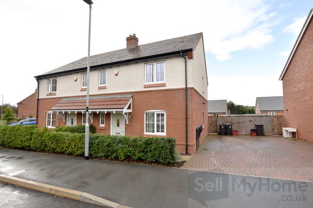3-bed semi-detached on 3 Rangers Rise, Coalville, £275,000