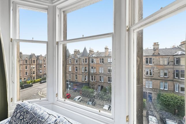 8/6 (3f2) Thirlestane Road, Edinburgh photo 3