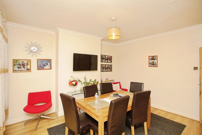 104, Craven Road, Rugby photo 4