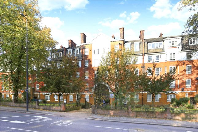 Flat for sale in Renton Close, Brixton Hill, London