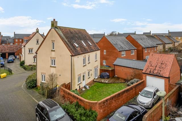 17, Catterick Road, Bicester photo 3