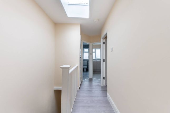 Maisonette to rent in Greenford, Perivale, Greenford