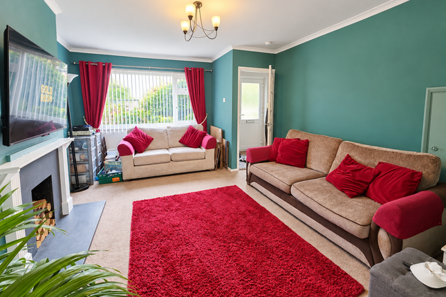 18, Fishers Road, Staplehurst photo 2