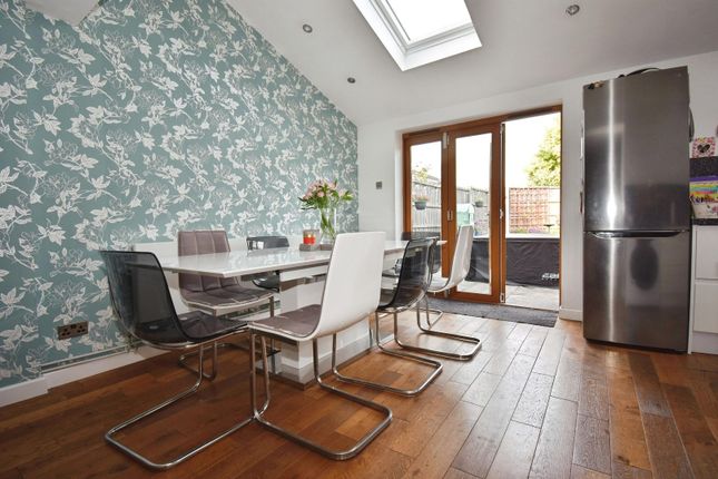 1, Lind Way, Southampton photo 4