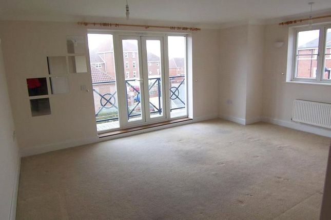 Flat 3, 30, Santa Cruz Drive, Eastbourne photo 4