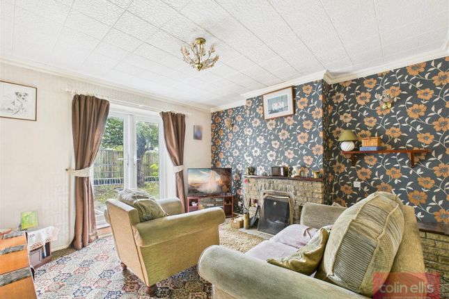 2, Gildercliffe, Scarborough photo 2