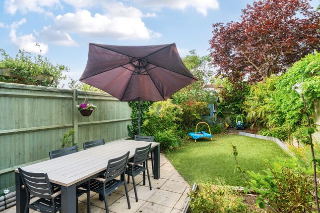 37, Hallam Road, Surrey photo 4