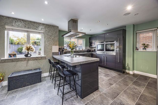 8, Atlas Way, Spondon photo 3