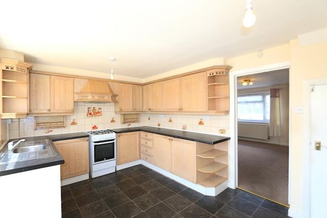 Thumbnail Semi-detached house to rent in Melton Road, Belgrave, Leicester