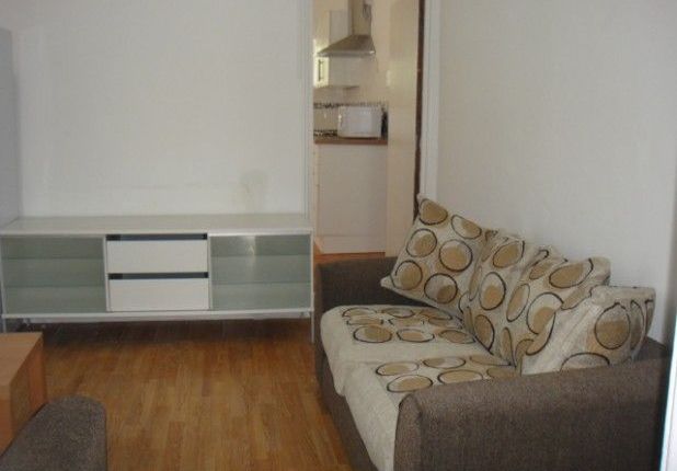 Room to rent in Llantwit Road, Treforest, Pontypridd