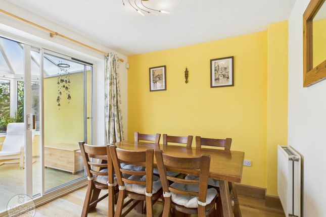 26, Frome Park, Hereford photo 5