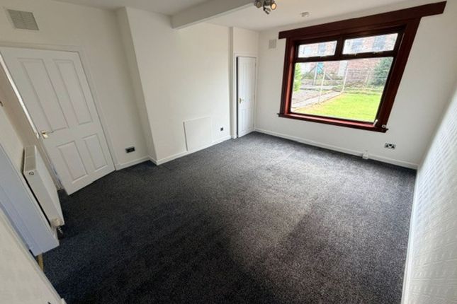 19 King Edward Street, Glenrothes photo 4
