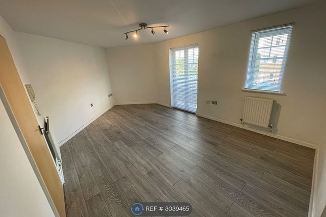 Redgrave Close, St James Village, Gateshead photo 4