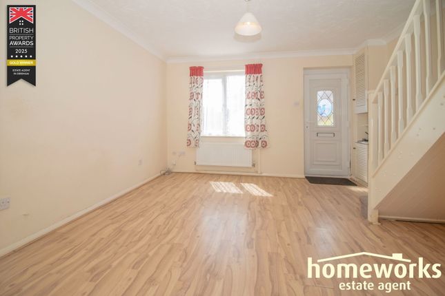 10, Grove Close, Dereham photo 2