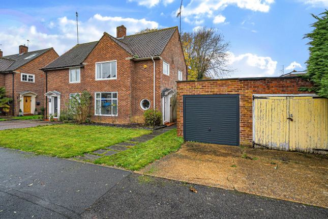 1381743-20-692d8A...