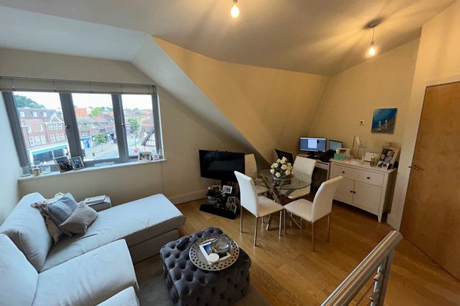 15, The Radius, Bridge Street, Pinner photo 2