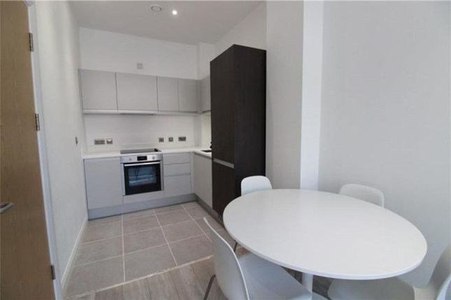 Flat 7, The Co-Operative, Coventry photo 3