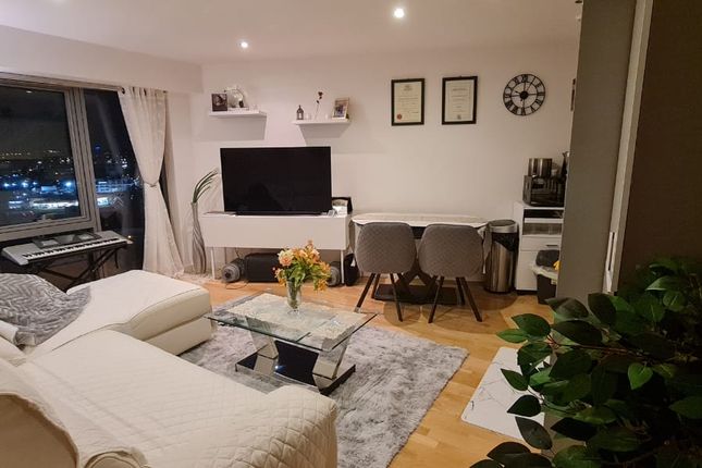 Flat to rent in Princes Parade, Liverpool City Centre, Merseyside