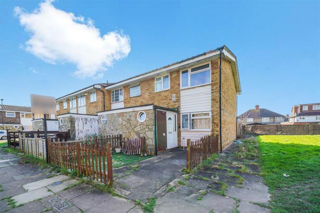 3-bed house on 7, Beechcroft Close, Heston, £475,000