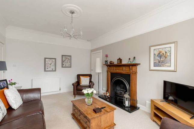 18, Pentland Grove, EDINBURGH photo 4