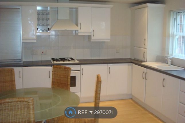 Flat  The Links, Howbeck Road, Oxton photo 4