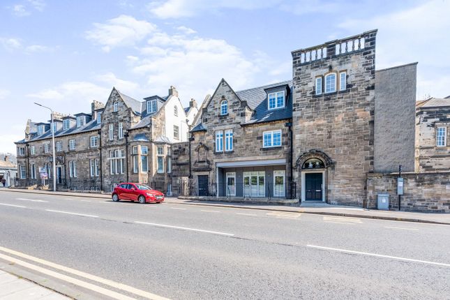Thumbnail Flat for sale in Station Court, Kirkcaldy, Fife
