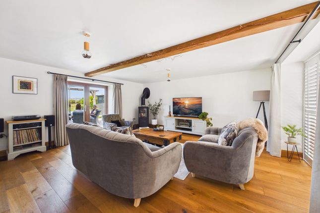 5 Hill Barn, Crediton photo 3