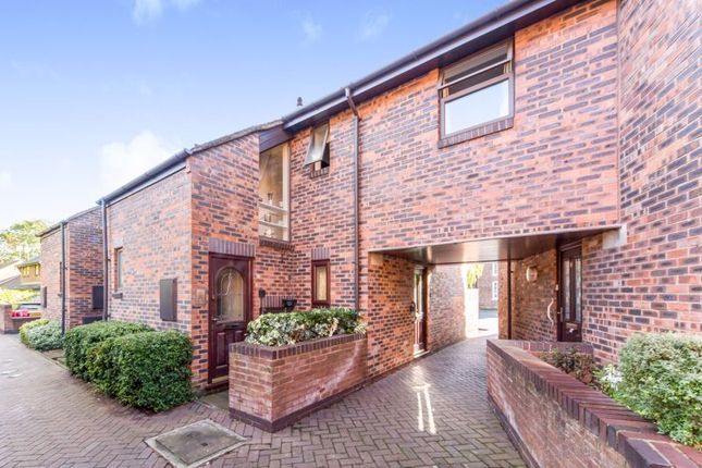 Thumbnail Flat for sale in Bowling Green Court, Nantwich