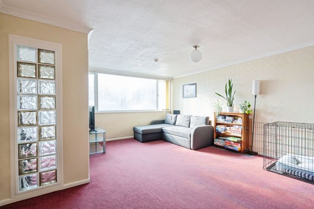 6, Churchill Walk, Bognor Regis photo 4