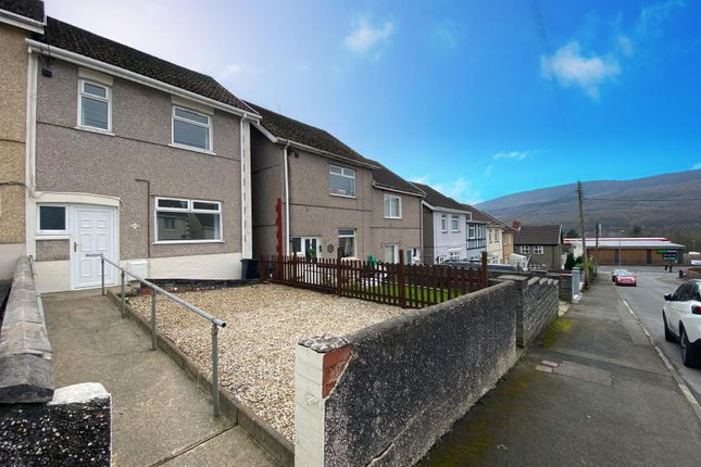 Thumbnail Property to rent in Empire Avenue, Cwmgwrach, Neath