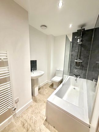 28B, Firs Lane, Leigh photo 2