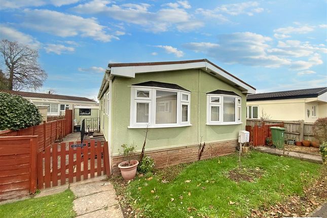 Mobile/park home for sale in Second Avenue, Newport Park, Exeter