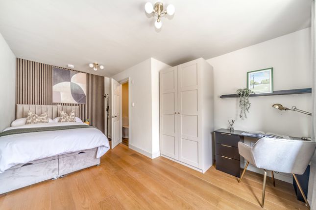 1-bed house on Room 2, 40, Croyland Drive, Bedford, £850/mo