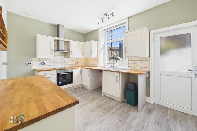 5, Warehouse Lane, Foulridge photo 4