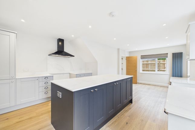 65 Honor Road, Great Missenden photo 3